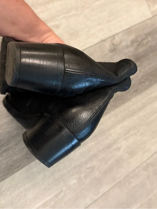 MJUS Anthropologie Black Women's Ankle Boots size 41 heeled booties - Picture 6 of 12